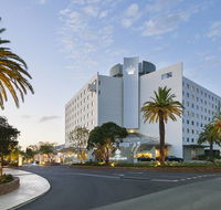 Crown Promenade Perth - Accommodation Perth