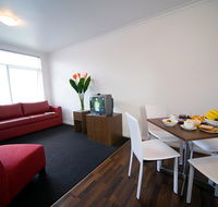Easystay One Bedroom Apartment - Raglan Street - Accommodation Perth