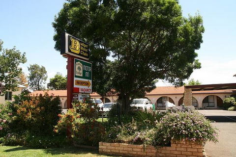 Forest Lodge Motor Inn & Restaurant - Accommodation Perth 5