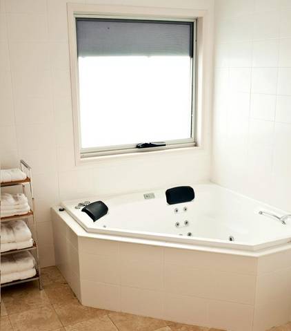 Forty Five - Perth Resorts 2
