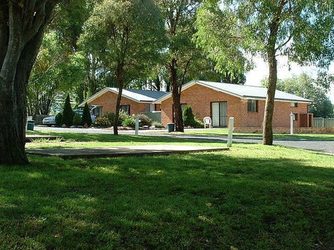 Fossicker Caravan Park - Accommodation Perth 2