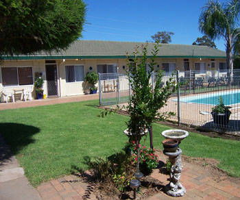 Gilgandra Lodge Motel - Accommodation Perth 1
