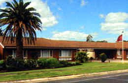Golden Palms Motel - Accommodation Perth 0