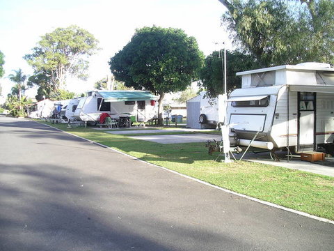 Jacaranda Caravan Park - Accommodation Perth 3