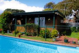Jay - Jay's Cottage B & B - Accommodation Perth 0
