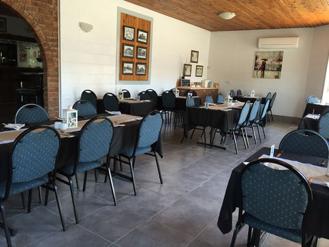 Kings Motor Inn & Steakhouse - Accommodation Perth 2