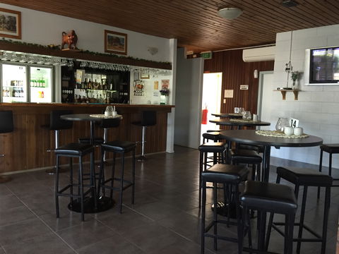 Kings Motor Inn & Steakhouse - Accommodation Perth 3