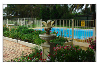 Robinsons Cabin - Accommodation Perth 1