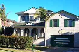 Lakeside Homestay - Accommodation Perth 3