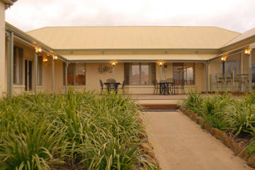 Ledcourt Waters - Accommodation Perth 5