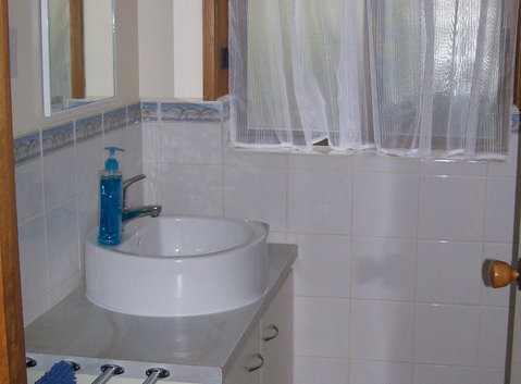Lurnea Bed & Breakfast - Accommodation Perth 1