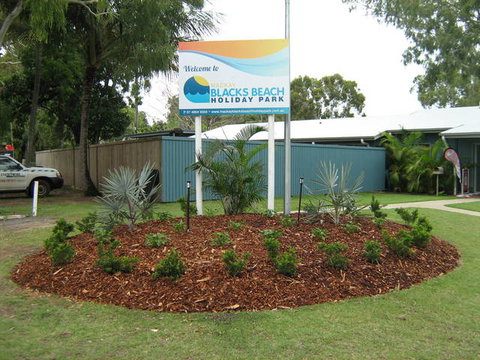 BIG4 Mackay Blacks Beach Holiday Park - Accommodation Perth 1