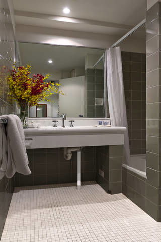 Macleay Serviced Apartment/Hotel - Accommodation Perth 1