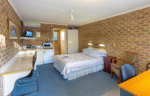 Marcoola Motel - Accommodation Perth 0