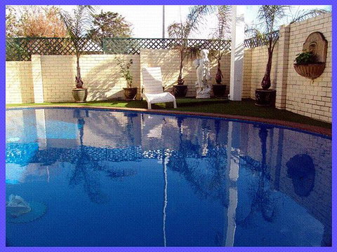 NOAH'S Mid City Motor Inn - Accommodation Perth 0