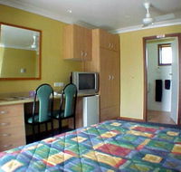 Palm Valley Motel - Perth Resorts
