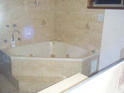 Paradise Lakes Motel - Accommodation Perth 5