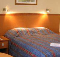 Reef Motor Inn - Accommodation Perth