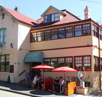 Jamison Guesthouse and The Rooster Restaurant - Accommodation Perth