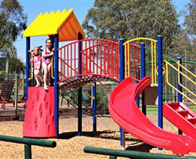 Yarraby Holiday Park - Aspen Parks - Accommodation Perth 5