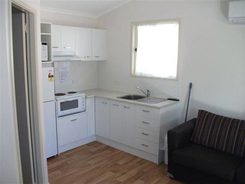 Riverview Caravan Park - Accommodation Perth 2