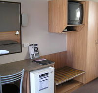Riviera On Ruthven Motel - Accommodation Perth