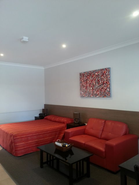 Roma Inland Motor Inn - Accommodation Perth 2