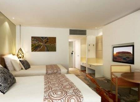 Sails In The Desert Hotel - Accommodation Perth 2