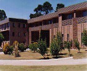 Southern Cross Motor Inn & Tourist Park - Accommodation Perth 1