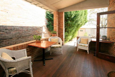 The Bank Guesthouse - Accommodation Perth 7
