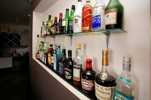 The Bank Guesthouse - Accommodation Perth 8