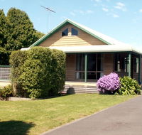 The Black Dolphin - Accommodation Perth