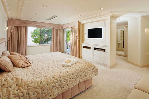 The Peninsula - Riverside Serviced Apartments - Accommodation Perth 9