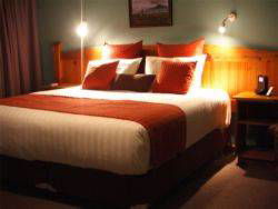 Trade Winds Country Cottages - Accommodation Perth 0