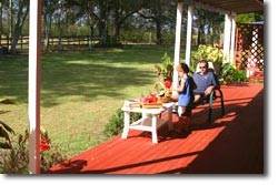 Trade Winds Country Cottages - Accommodation Perth 2