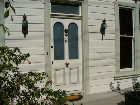 TRC House - Accommodation Perth 1