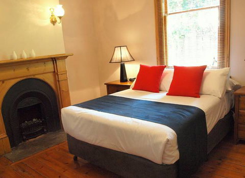 TRC House - Accommodation Perth 4