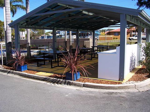 Tuncurry Beach Motel - Accommodation Perth 4