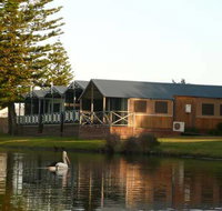 Two Shores Holiday Village - Perth Resorts