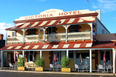 Victoria Hotel - Perth Resorts 1