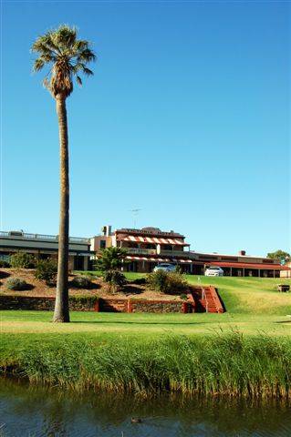 Victoria Hotel - Perth Resorts 3