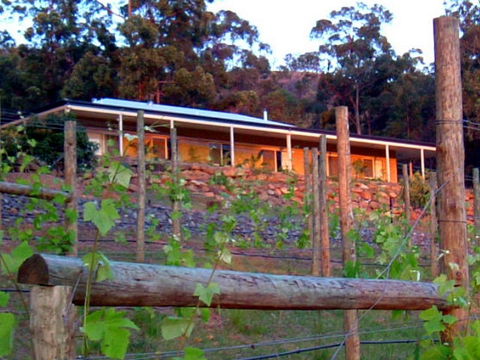 Wallaby Ridge Retreat - Accommodation Perth 1