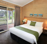 Eight Willows Retreat