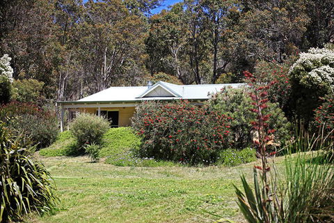 Eight Willows Retreat - Accommodation Perth 3