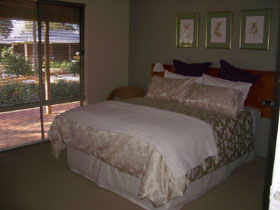 Grandis Cottages - Accommodation Perth 2
