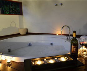 Hidden Valley Forest Retreat - Accommodation Perth 0