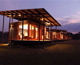 Wildman Wilderness Lodge - Accommodation Perth 0