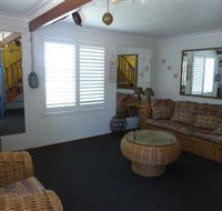 Sails Beach House Apartment Pottsville - Accommodation Perth
