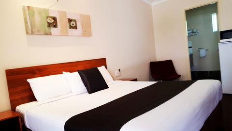 Roma Explorers Inn - Accommodation Perth 1