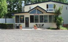 Poplar Caravan Park And Harrys Snack Shack - Accommodation Perth 0